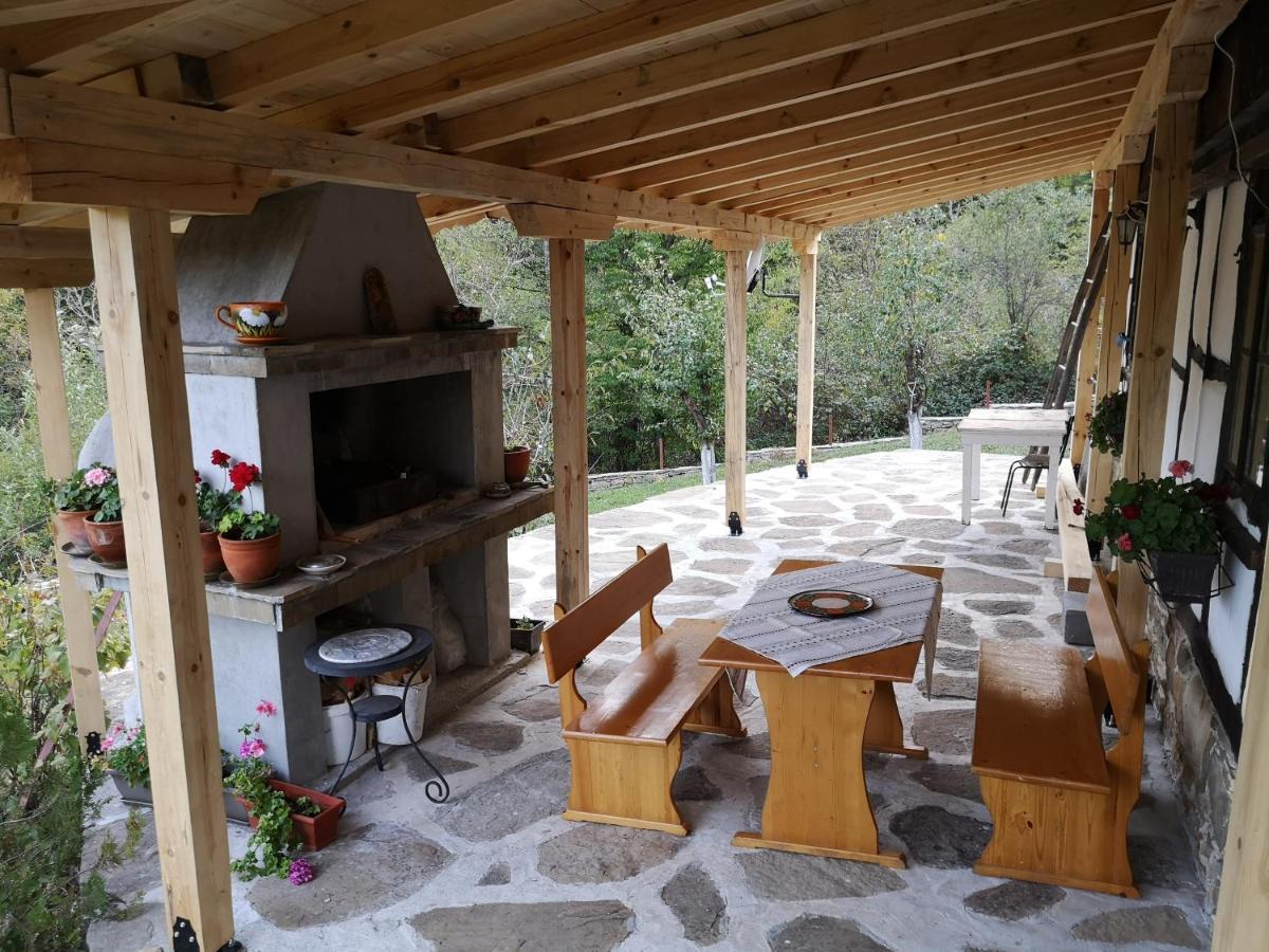 Къща За Гости Ножери Tryavna Exterior foto